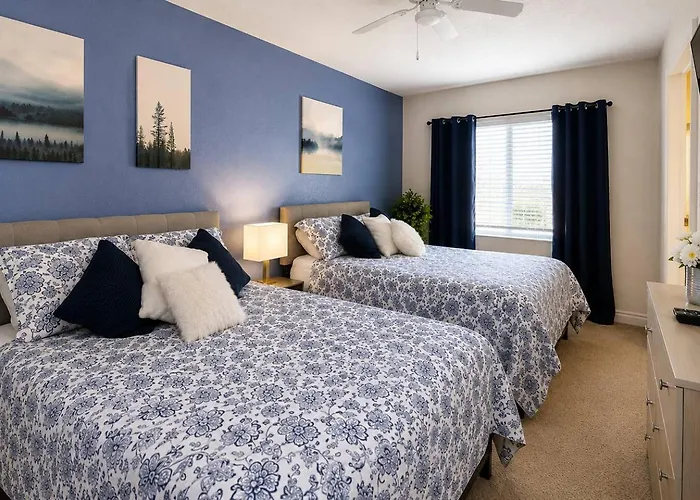 Guest house Mountain Getaway Sleeps 10 Shaded Patio *