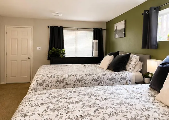 Mountain Getaway Sleeps 10 Shaded Patio Payson